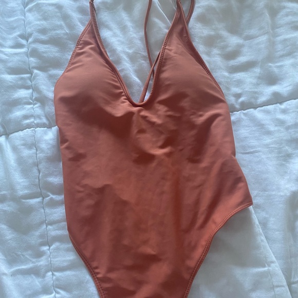 Matte Collection Swim - Picture 3 of 4